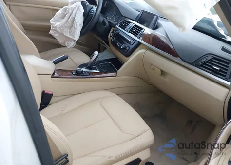 2013 BMW 328 z USA, uszkodzony, nr VIN WBA3A5G55DNP19761